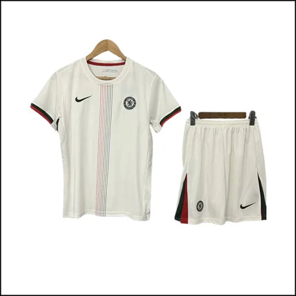 Chelsea – Kit enfant exterieur 25/26