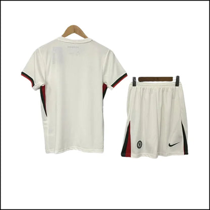 Chelsea – Kit enfant exterieur 25/26
