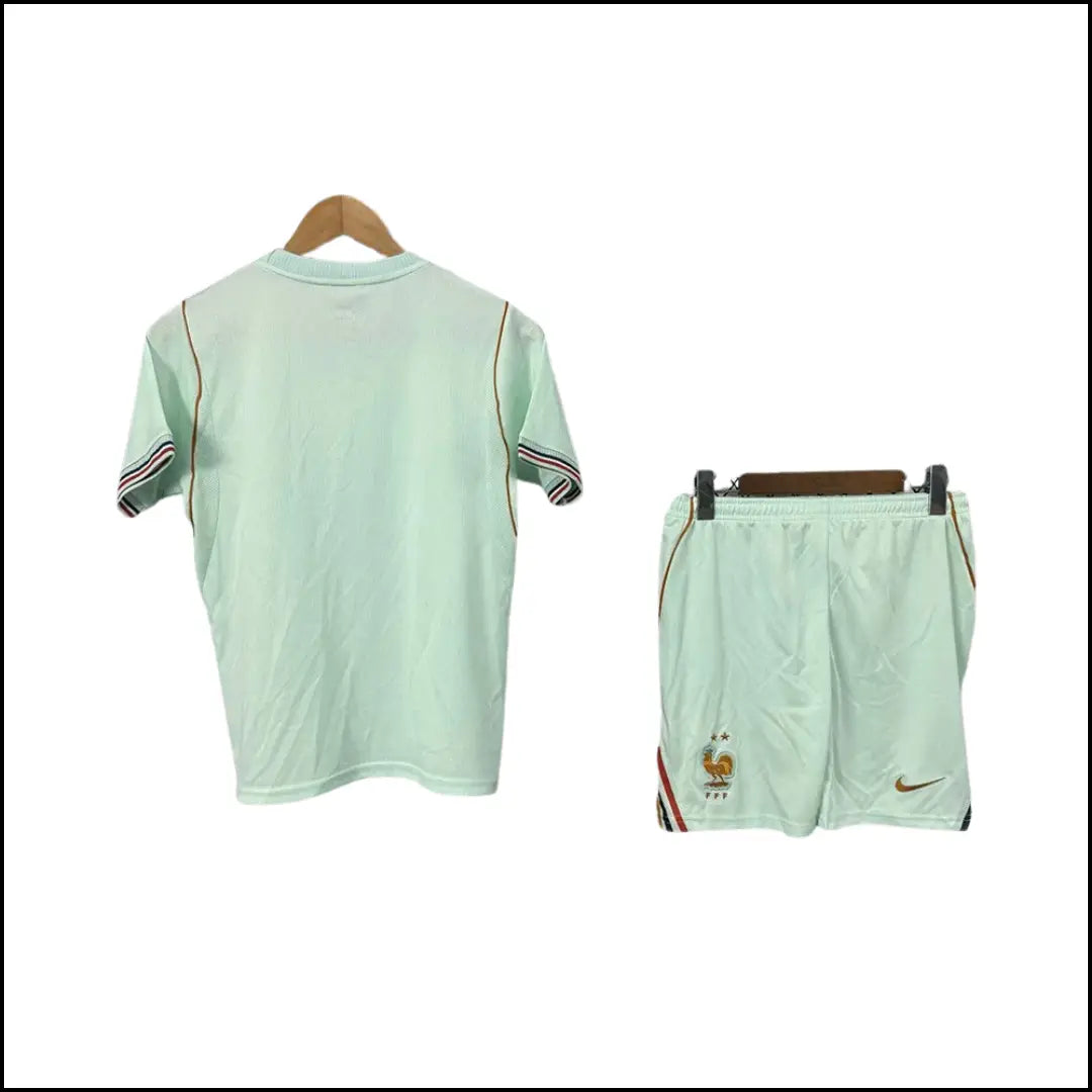 France – Kit enfant extérieur 26/27