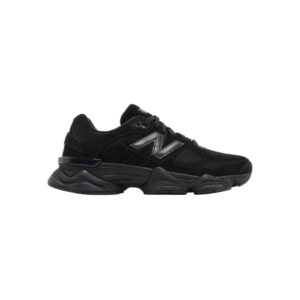 9060 - Triple Black