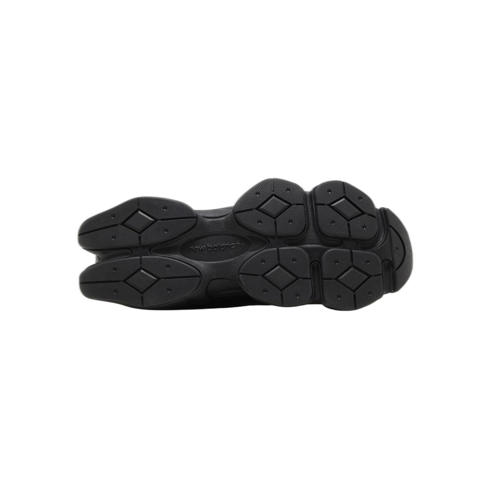 9060 - Triple Black – Image 3