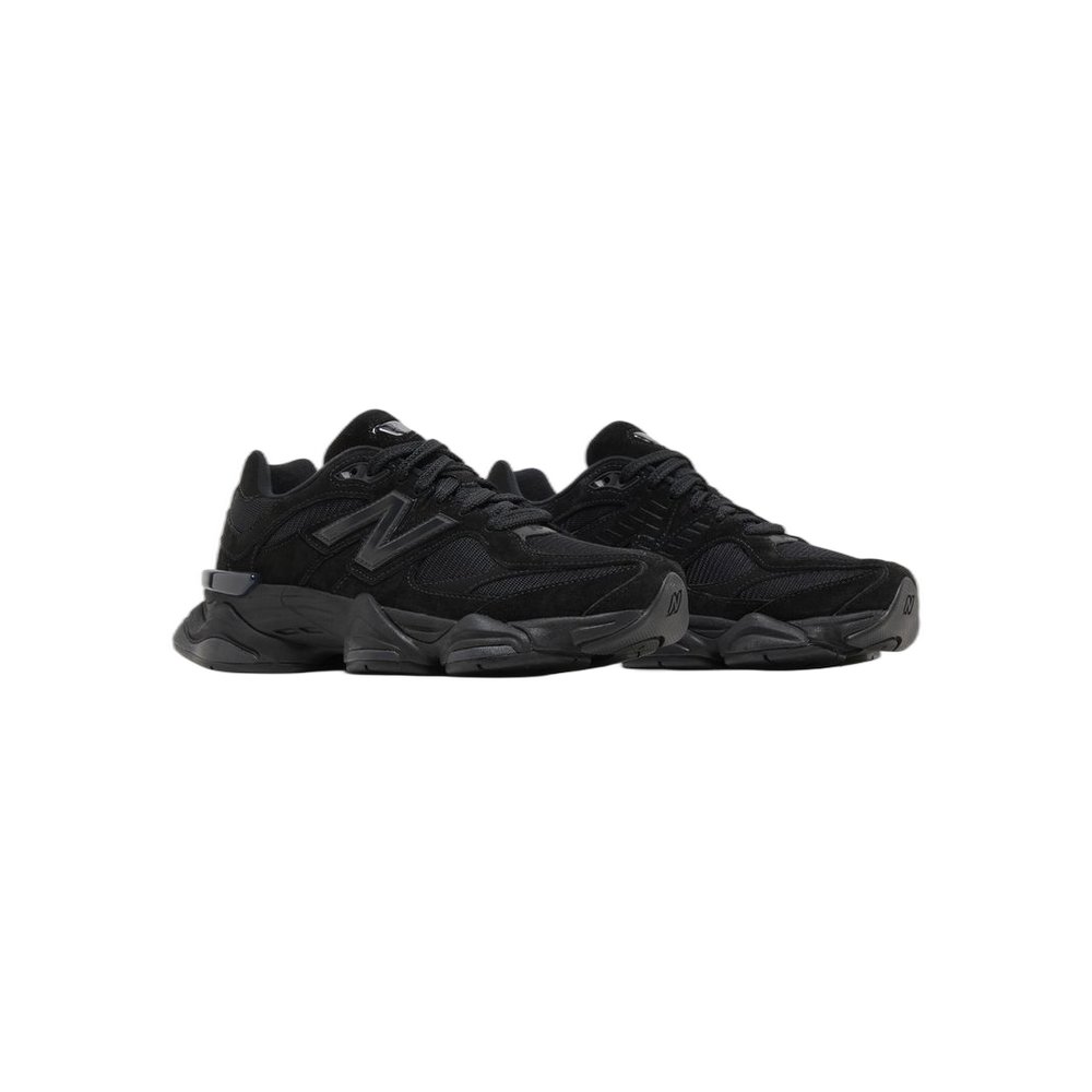 9060 - Triple Black – Image 5