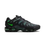 Air Max Plus - Drift Black Volt