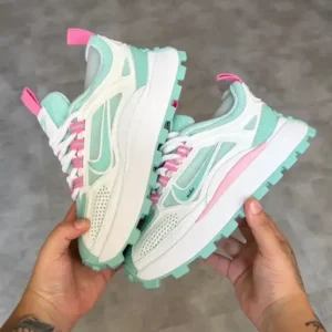 Nike Bailleli Verde e Rosa