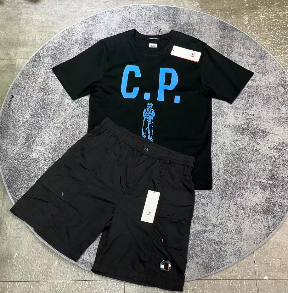 CP S26 - Look 1