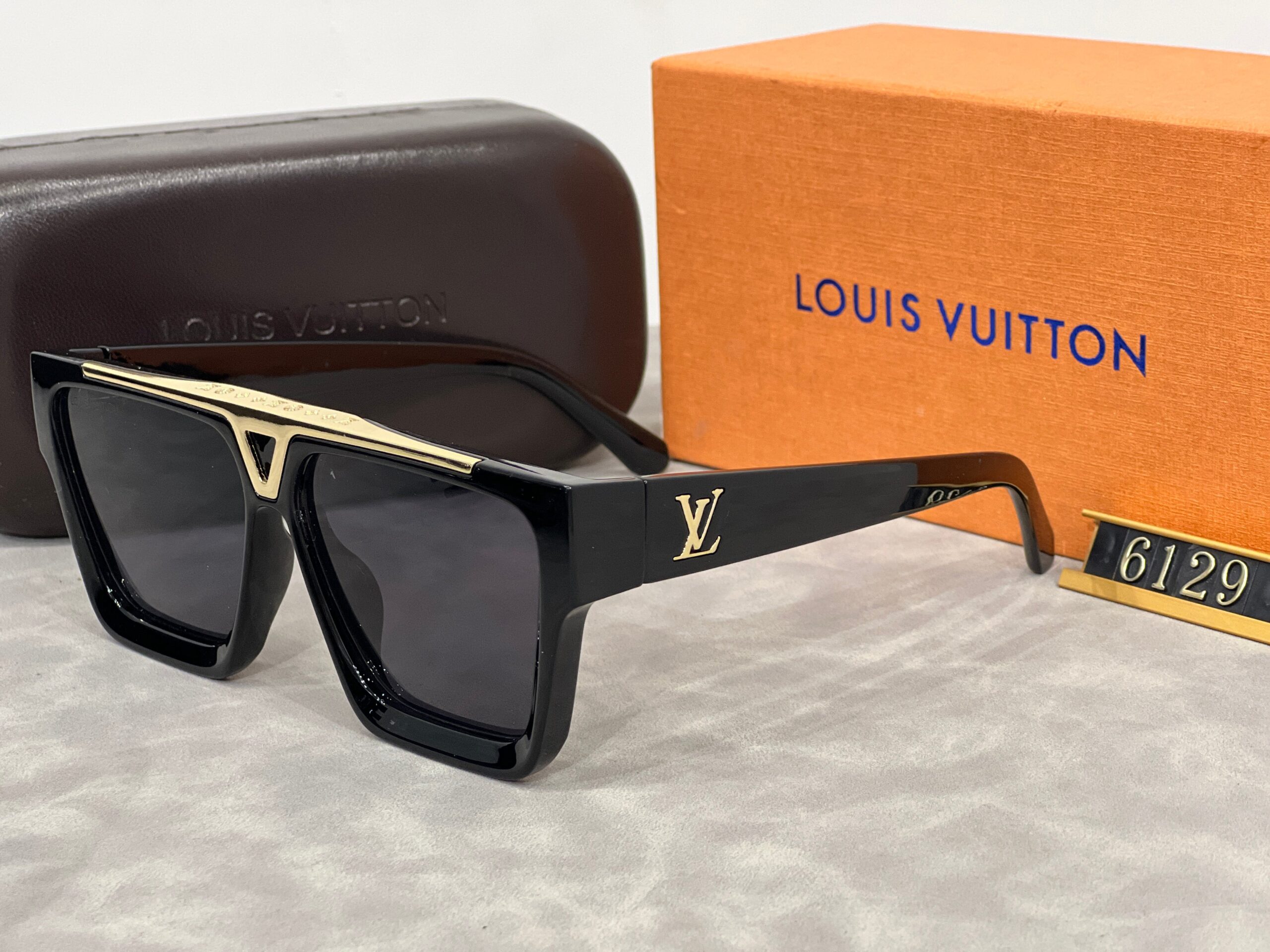 Lunettes Louis Vuitton - Modèle 7 – Image 4
